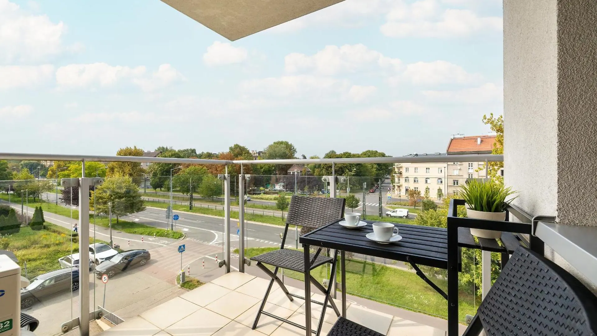 Przytulny Apartament Z Klimatyzacja I Parkingiem By Noclegi Renters Kraków 0*,  Polen
